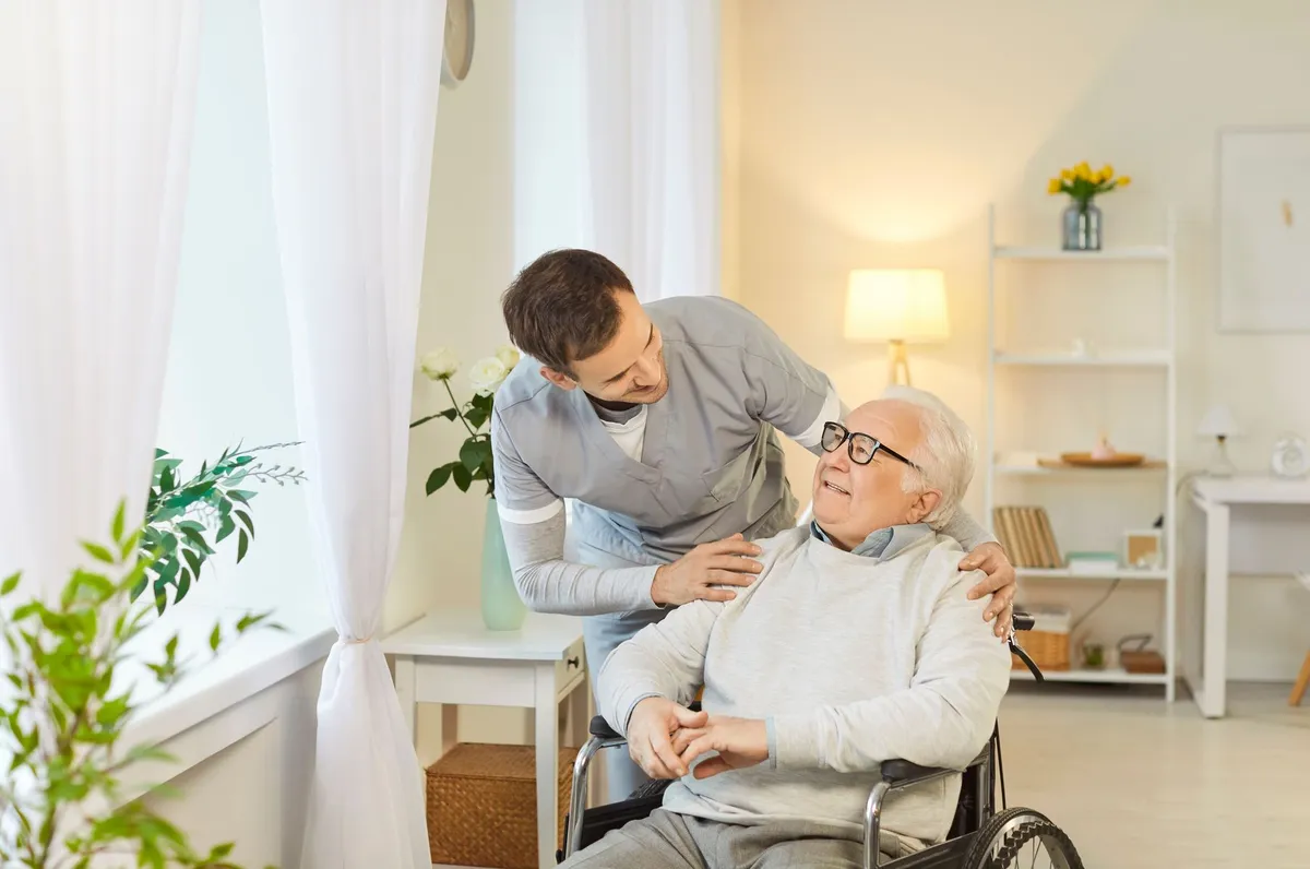 Formation EHPAD directeur : comment choisir, combien ça coûte et quelles compétences acquérir