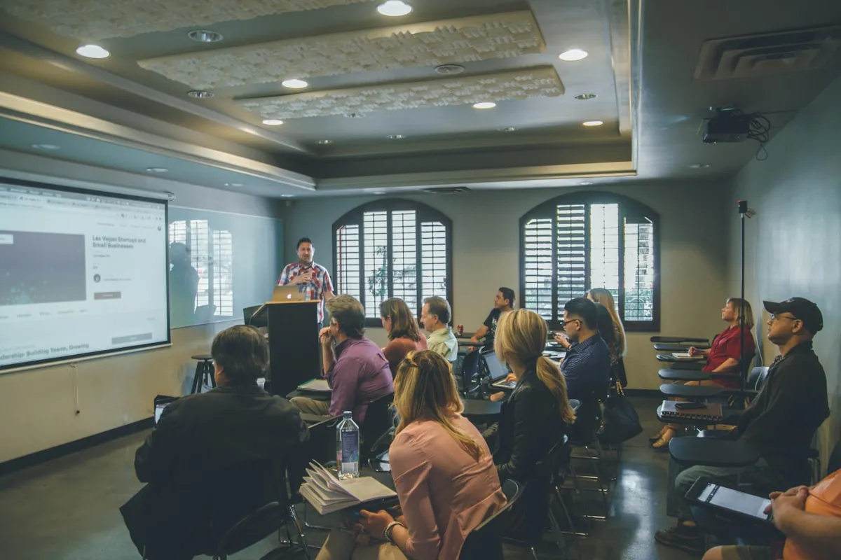 Séminaire bi-annuel Innovalangues — compte rendu, chiffres et retombées (juin 2015)